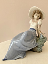 Nao Lladro Figurine "
