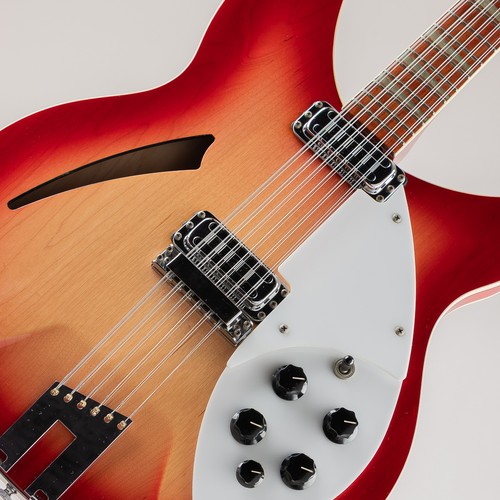 Rickenbacker 360 v64 - rickenbacker,