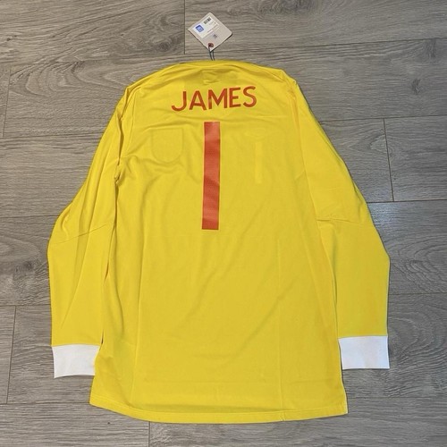 Bnwt england 2010 long sleeve - bnwt,