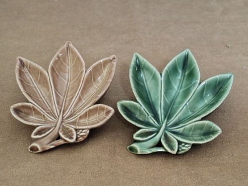 Pair vintage wade - vintage,