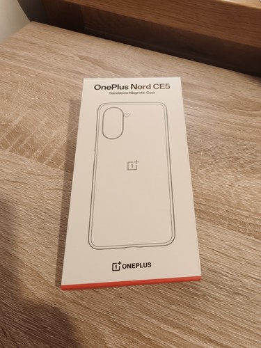 One plus nord - one, 5
