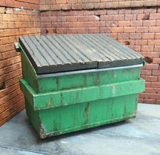 1:12 Scale Dumpster (Green)