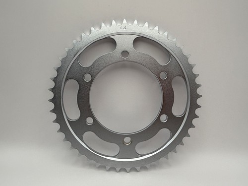 Rear sprocket teeth - 44,
