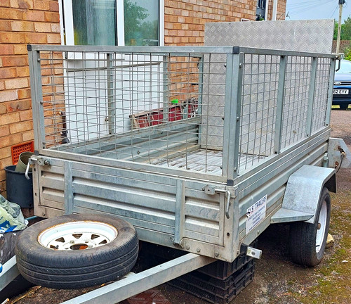 Caged steel trailer 7x4 used - caged,