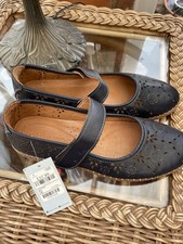 Pavers Navy Ladies