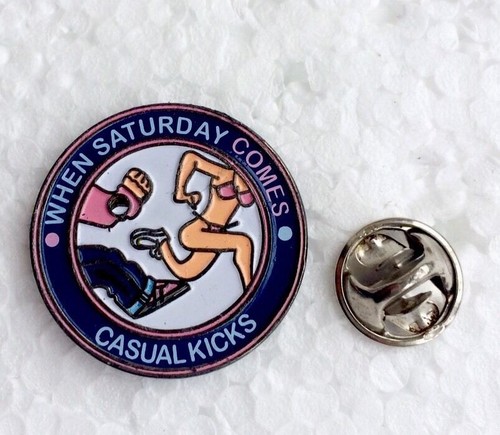 Football casuals pin badge - pin,