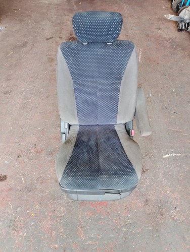 Nissan elgrand e51 2002 2010 - 2002,