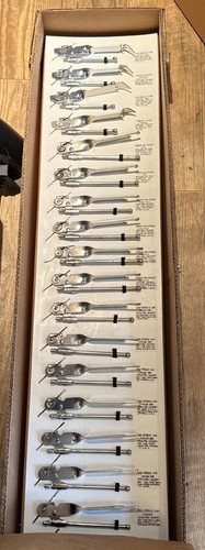 Vintage collectors lot - of, 17
