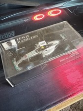 Mercedes amg petronas lewis - amg,