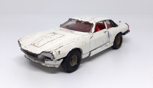 Vintage corgi the saint - saint, jaguar