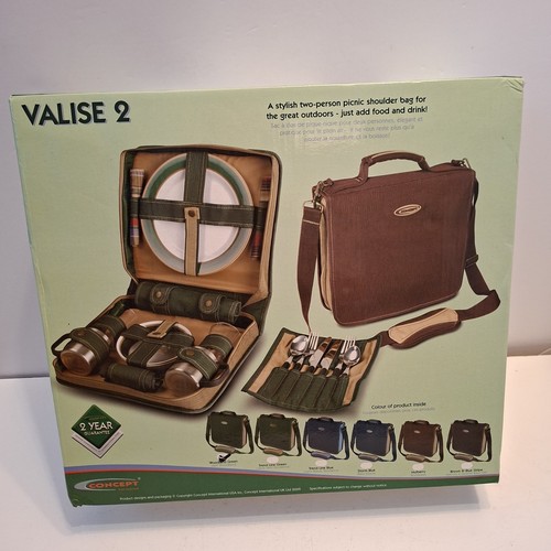 Concept picnic bag green - concept,