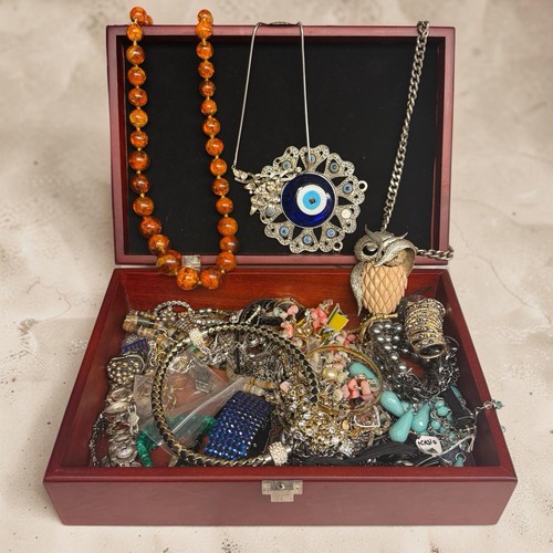 Jewelry lot estate - jewelry, sale