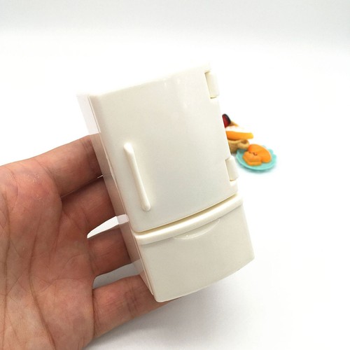 Miniature fridge toy - fridge,