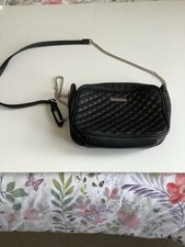 Primark Black Handbag With Zip Fastening In Very Good Condition
