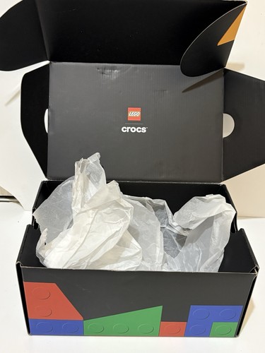 Lego crocs empty - lego,