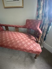 Victorian Chaise Longue Sofa Day Bed Settee - Beautifully Presented