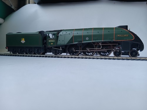 Hornby gauge class 6 - oo, a4