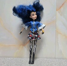 Descendants Doll Evie  - Isle