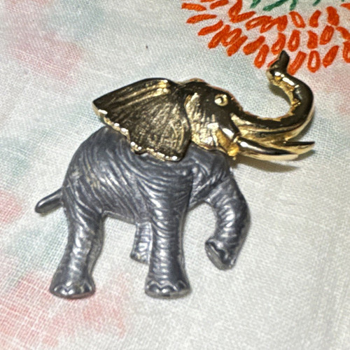 Elephant brooch pin metal - brooch,