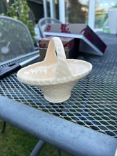 DARTMOUTH POTTERY VASE DEVON EARTHENWARE EMBOSSED BASKET DESIGN VASE IN PINK