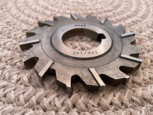 4 x1 stagerd tooth - x, 1/4