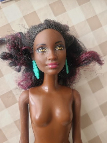 Barbie african american petite - african,