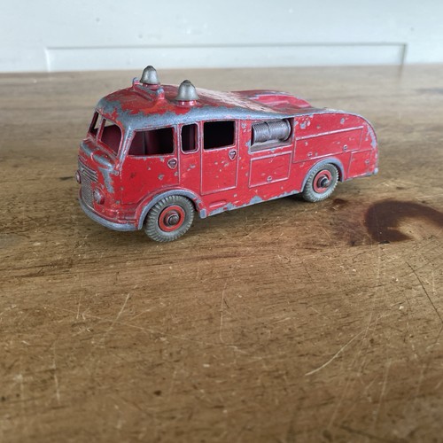 Dinky toys commer fire - dinky,