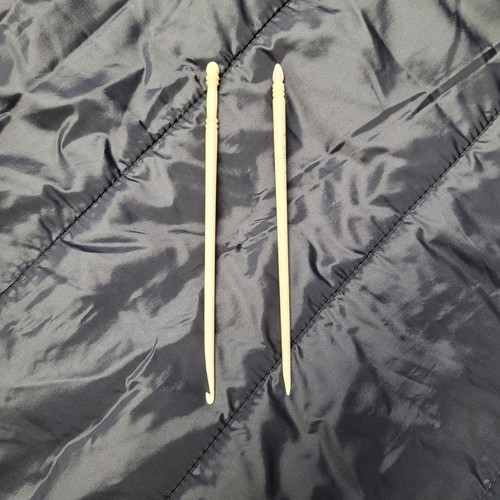 Antique bone sewing needles - 2,