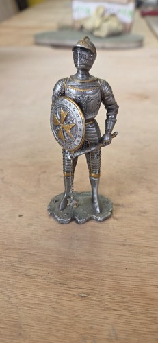 Vintage 15th century knight - 4",