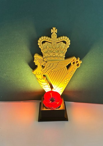 Ulster defence regiment badge - ulster,