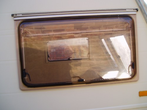 Caravan window 2cm 58 5cm - caravan, 97.2cm