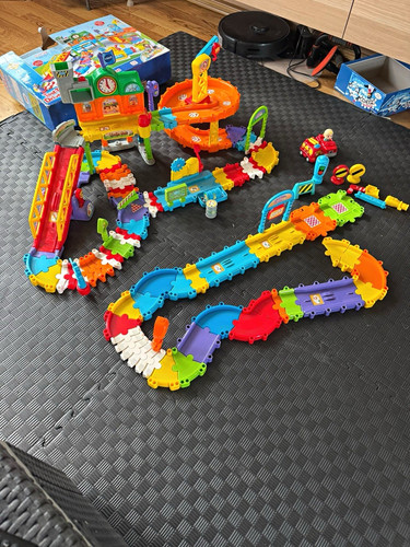 Vtech toot - toot-toot,