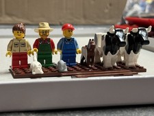 LEGO CITY: Farm (7637) - Retired - Preowned Set & All Figures!
