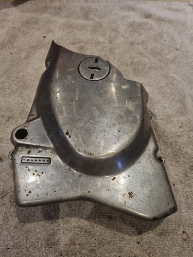 Kawasaki 305 engine side - 305,
