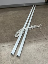2 White Bars Slide Triangle