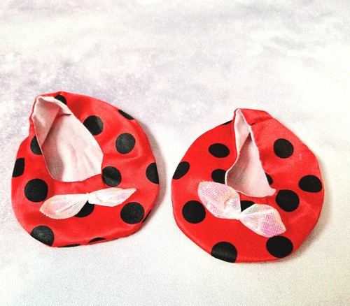 Build bear red black - red,
