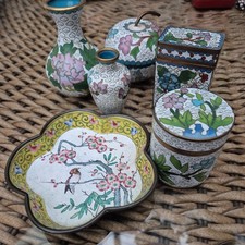 6 pieces of Vintage Chinese Export Cloisonne miniature vases, tray,trinket boxes