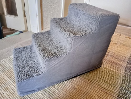 Pet steps - pet,