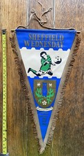 1971-73 Vintage SHEFFIELD WEDNESDAY Football PENNANT. 36cm x 20cm.  Excellent.