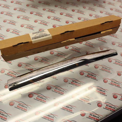 Chrome hood trim fiat 500l - fiat,