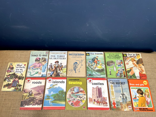 Vintage ladybird books bundle - books,