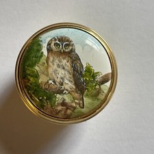 Halcyon Days Owl enamel trinket box. Screw  lid.  Yellow base. 2.4 cms wide. 