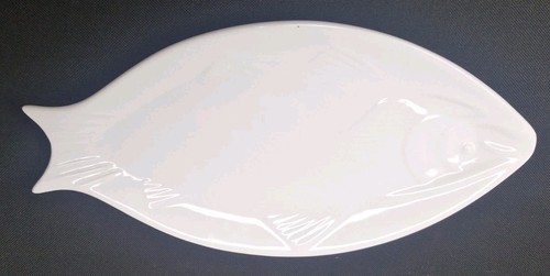 Lakeland white ceramic fish - lakeland,
