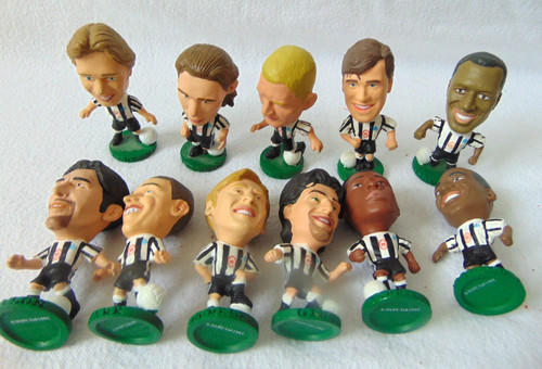 Corinthian big head football - big,