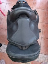Torsion Treeless Saddle Black with Equitex Pad