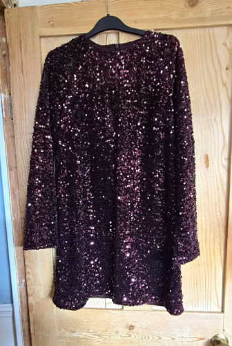 Brown sequin shift dress - h&m,