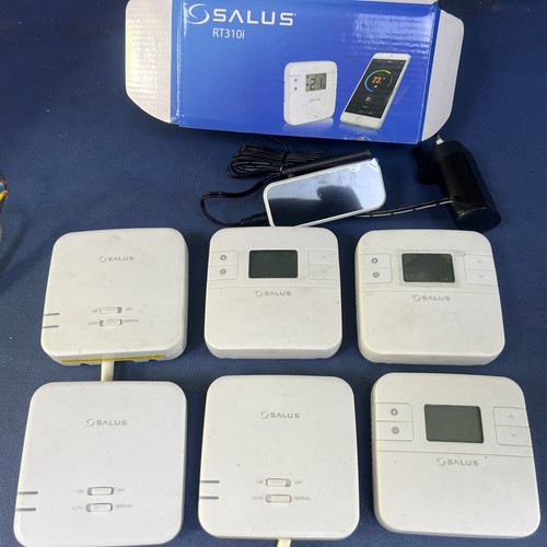 Salus rt310i smartphone - 3,