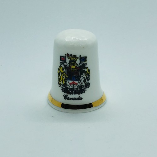 Souvenir canada coat arms - coat,