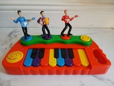 THE WIGGLES Red Piano Keyboard