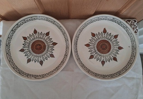 Pair vintage retro biltons - of,